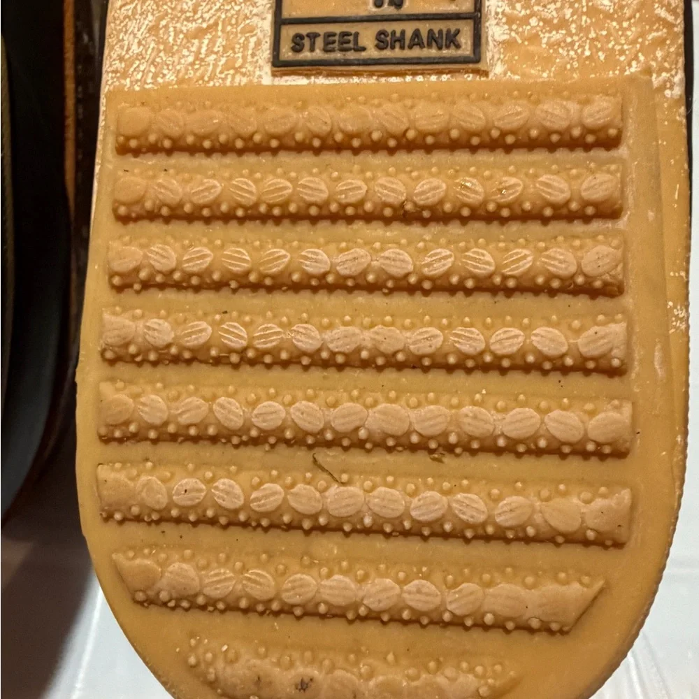 Northeast Outfitters Men's Waterproof Low-Cut Duck Boots – Tan & Brown (Size11)